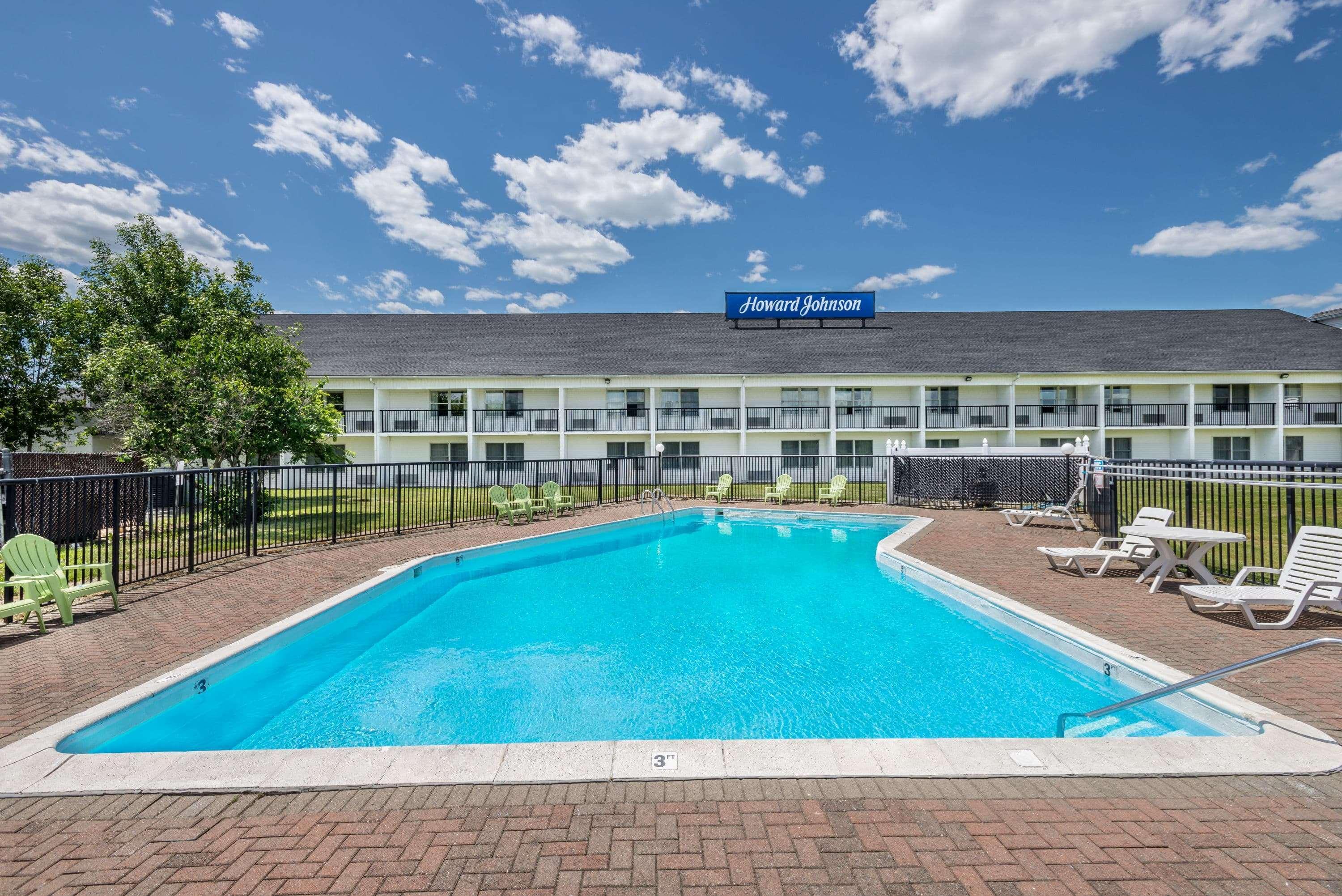 Howard Johnson By Wyndham Бангор Екстериор снимка