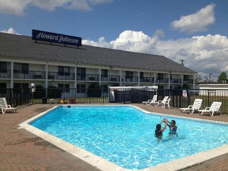 Howard Johnson By Wyndham Бангор Екстериор снимка
